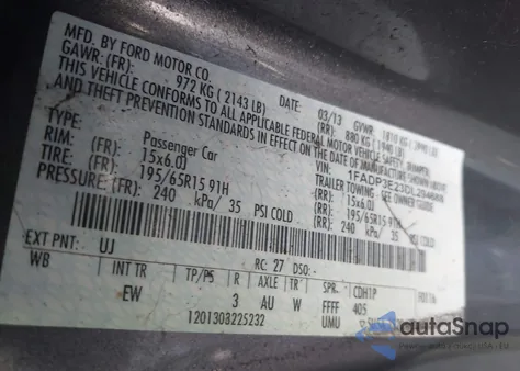 2013 Ford Focus S z USA, uszkodzony, nr VIN 1FADP3E23DL294688